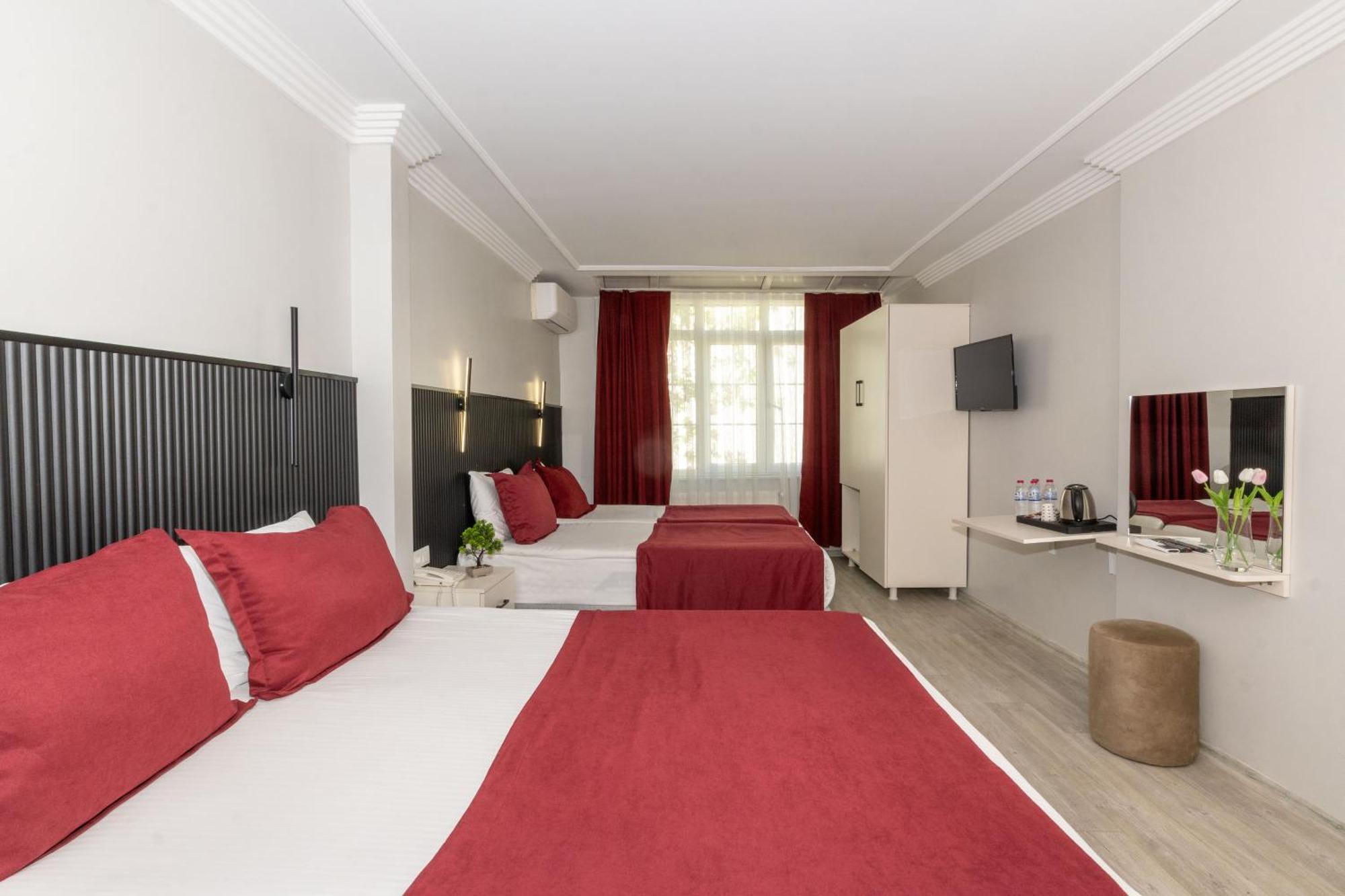 Istanbul Holiday Hotel Bagian luar foto