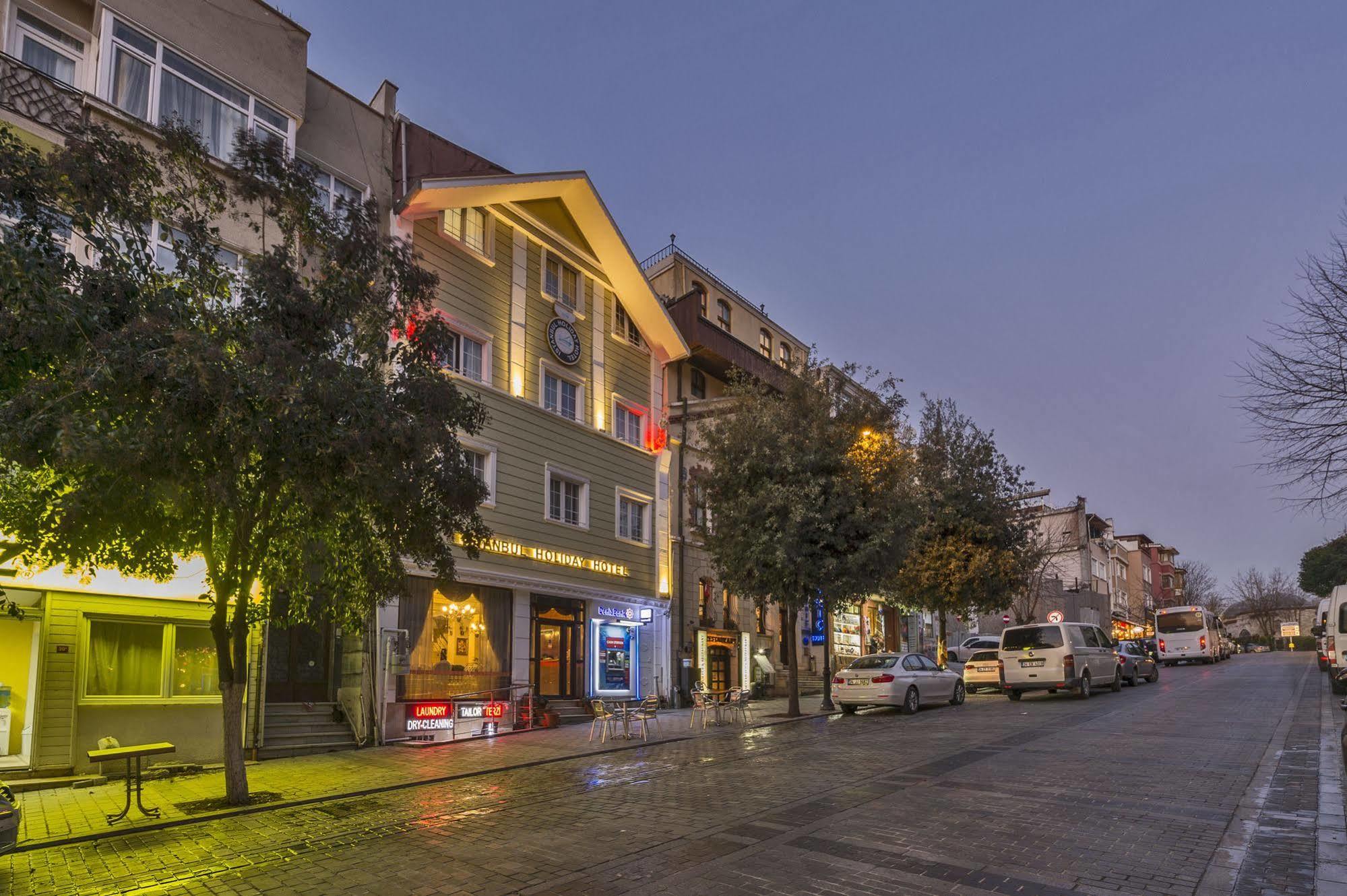 Istanbul Holiday Hotel Bagian luar foto